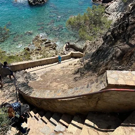 El Balcon De La Chus * 滨海略雷特